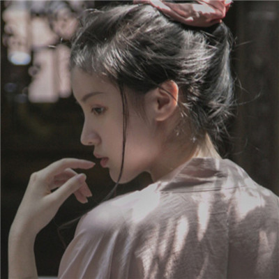 qq头像文艺女生头像图片