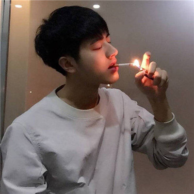男生qq头像红色毛衣图片