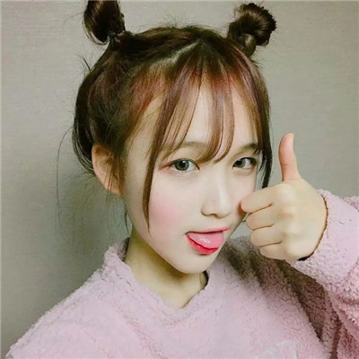 气质素描短发女生头像图片