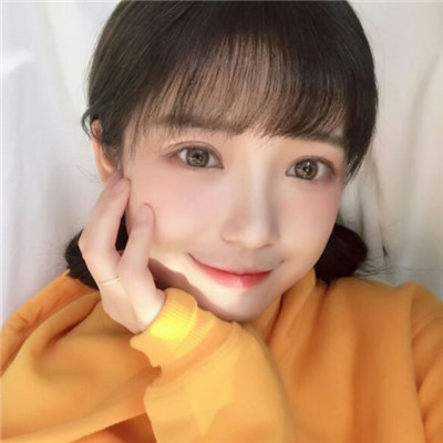 qq头像女生嘴叼玫瑰花图片
