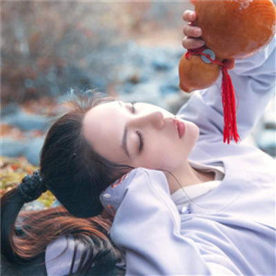 qq女生头像不带字最新图片