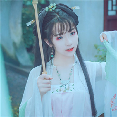 qq女生头像不带字最新图片