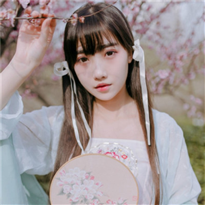 qq女生头像不带字最新图片