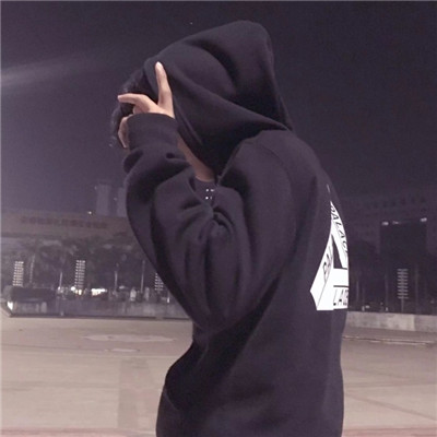 忧郁系帅哥男生古风头像带雨伞图片