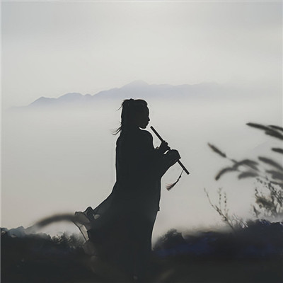 女生动漫头像有避孕套图片