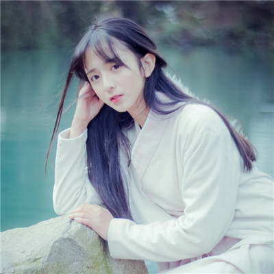 女生动漫头像有避孕套图片