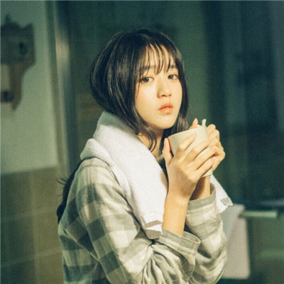 女生超拽头像伤感头像图片