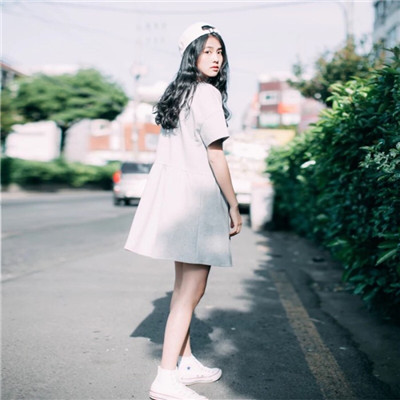 女生超拽头像伤感头像图片