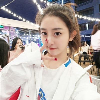 手绘漫画图片女生头像图片
