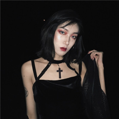 韩国女生卷发唯美头像图片