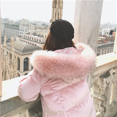 韩版短发女生头像高冷图片