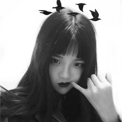 带眼镜的动漫女生头像图片