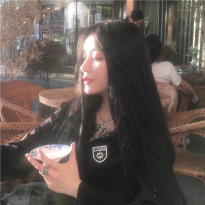 qq头像男生和女生动漫图片