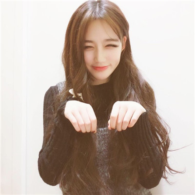 qq海边女生背影头像图片
