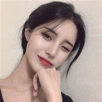 qq海边女生背影头像图片