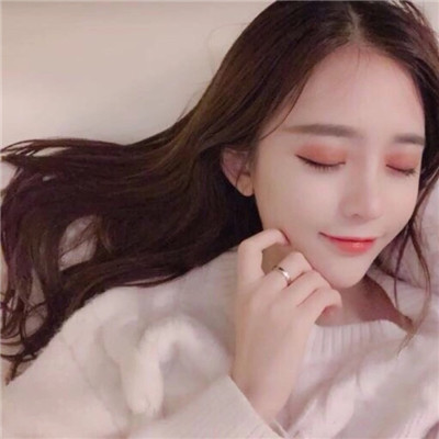 qq海边女生背影头像图片