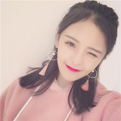 qq海边女生背影头像图片