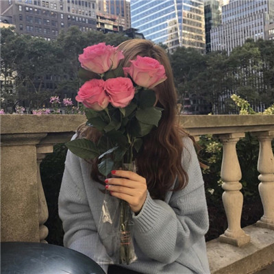 女生头像背影长发唯美图片