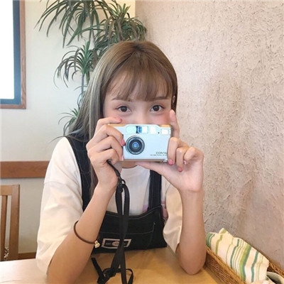 女生头像背影长发唯美图片