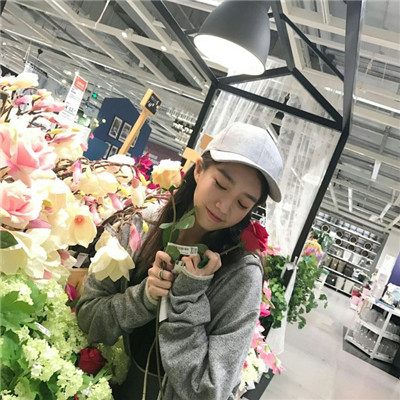 女生霸气超拽冷酷头像图片