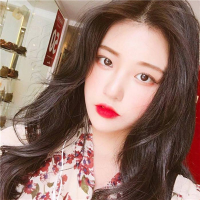 女生短发图片头像背影图片