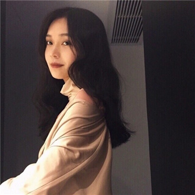 女生短发图片头像背影图片