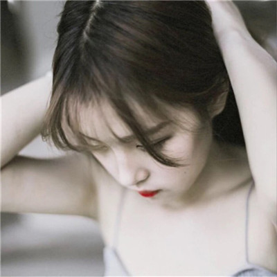 清新可爱女生卡通头像图片