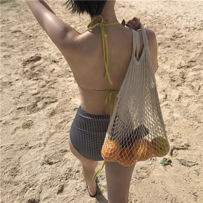 qq头像女生可爱剪刀手图片