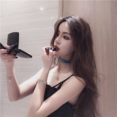 女生微信头像个性霸气图片