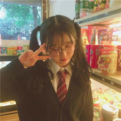 女生闺蜜头像一人一张图片