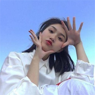 动漫女生头像冷酷伤感图片