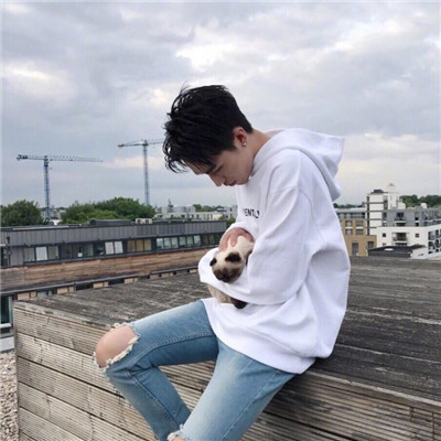 两男生亲嘴头像图片图片
