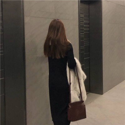 qq头像女生带复古眼镜图片