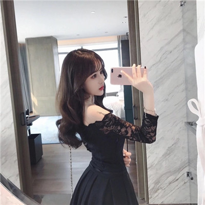 好看的欧美风女生头像