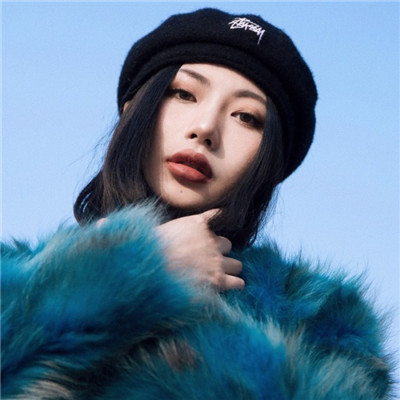 qq头像女生好看有气质图片