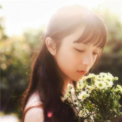 唯美背影短发女生头像图片
