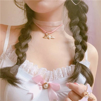 梦幻唯美意境女生头像图片
