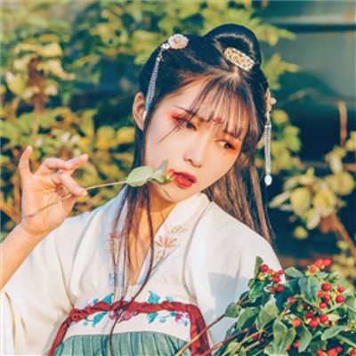 qq头像女生潮流个性图片