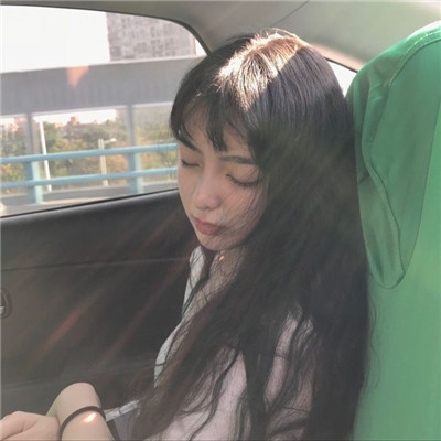 卡通动漫人物女生头像图片