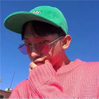 好看的高中男生QQ头像真人图片