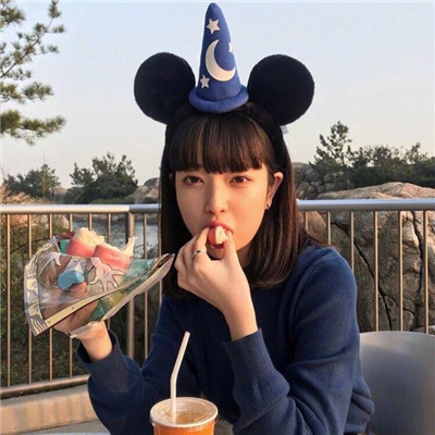 qq动漫卡通女生头像图片
