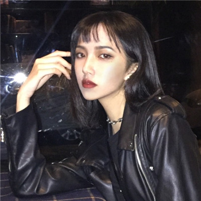 qq女生头像校服女生图片