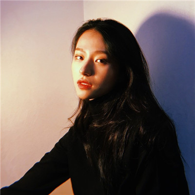 qq女生头像校服女生图片