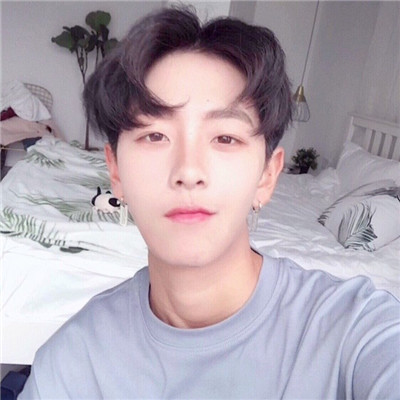 超好看红色头发头像男生图片图片