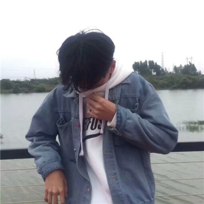 超好看红色头发头像男生图片图片