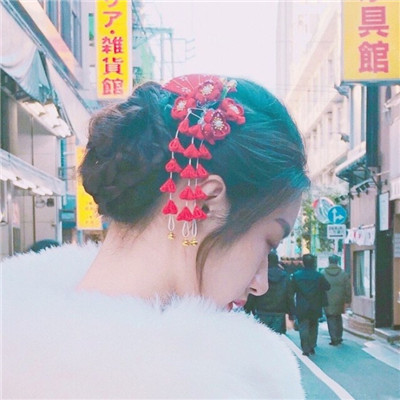 女生空气刘海长发头像图片