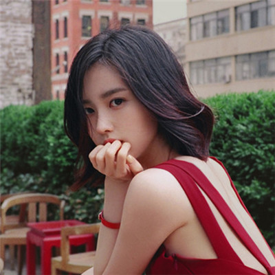qq空间头像女生伤感图片