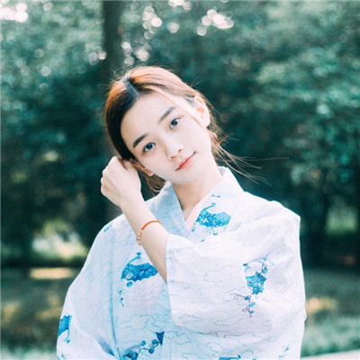 微信头像女生带字卡通图片