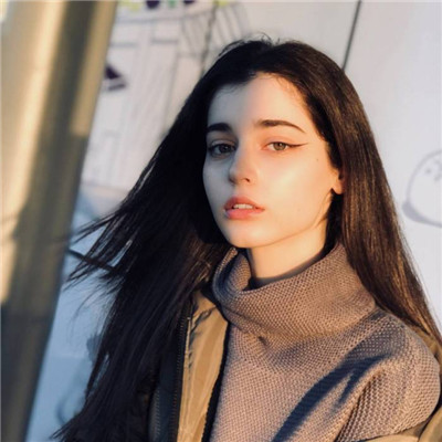 短发后背图片女生头像图片