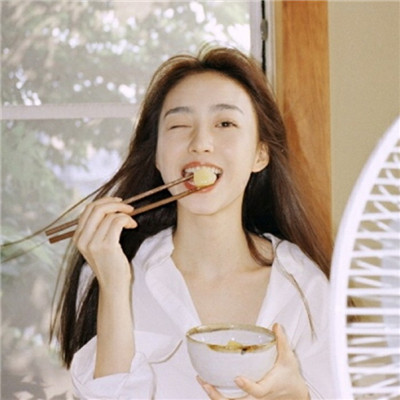 霸气超拽女生黑白头像图片